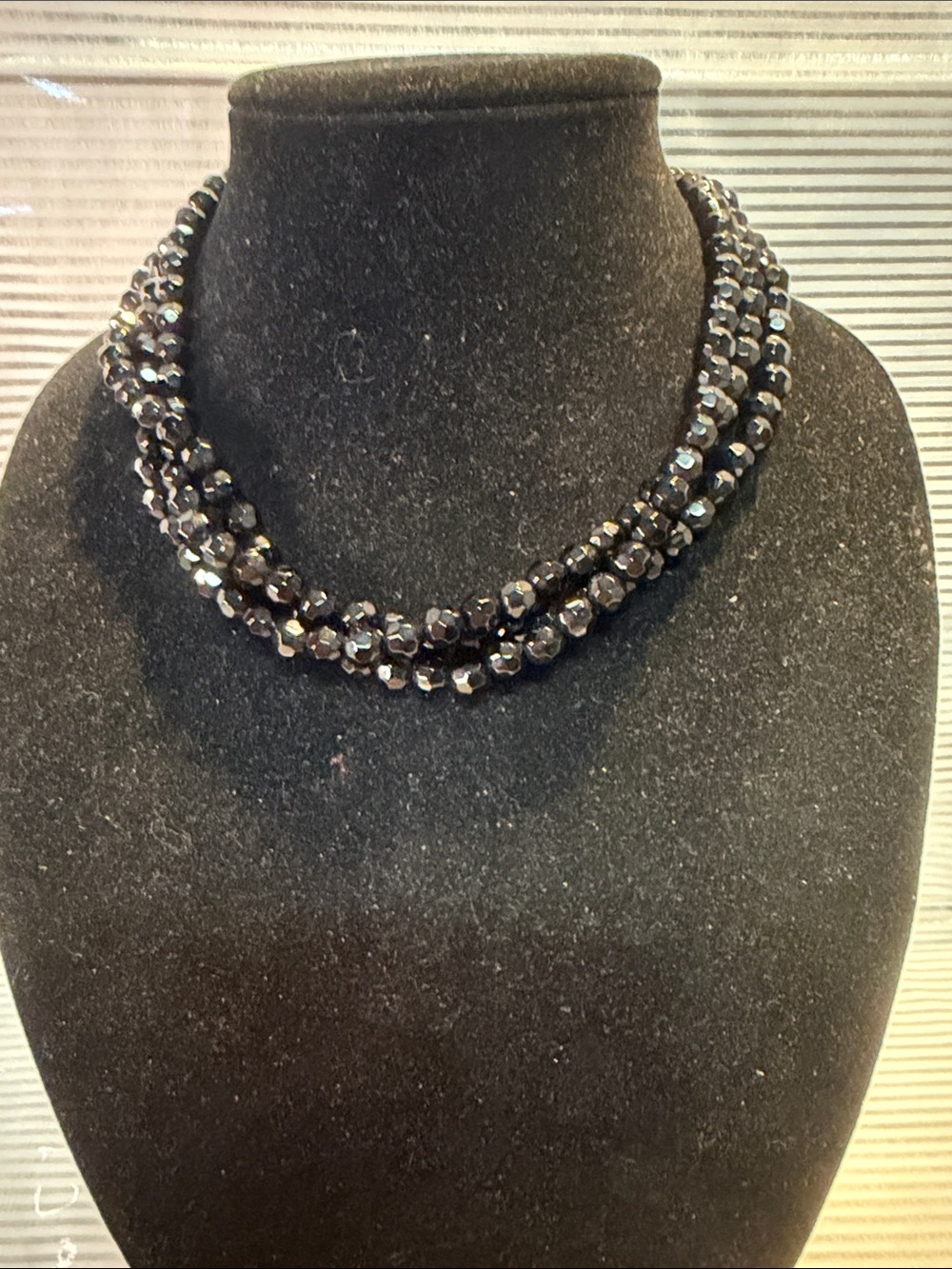 Source Unknown Black Faceted Double-Strand Bead Necklace